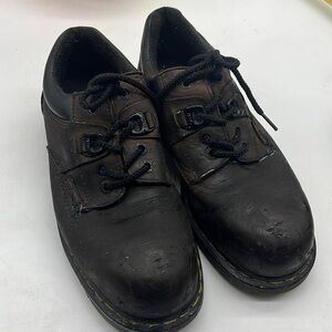 Dr. Martens Industrial Work Shoe Steele toe shoes Sz 9. DOC2207